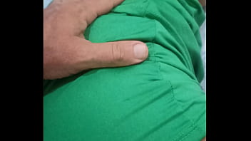 Preview 2 of Xnxxx Fat Hairy Black Porn - bebeu de mais no carnaval,  levei pra casa e fiz o que quis