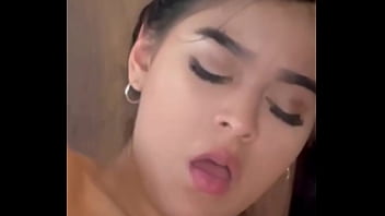 Preview 4 of Sibel Sikis - Amateur latina gives Ponytail Blowjob - Ivy Flores Leak