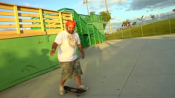 Preview 2 of Pakistan Video Pohto - Wannabe Skater und Poledancerin gib ihm Doggy