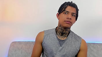 Preview 3 of Big Side Faking - este es mi nuevo tatuaje espero que te guste