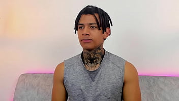 Preview 4 of Big Side Faking - este es mi nuevo tatuaje espero que te guste