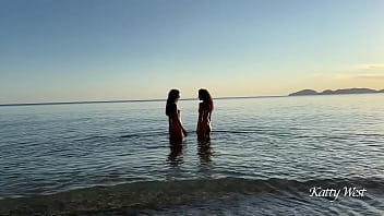Preview 1 of Sapna Xxx Video Hd Hariyana - Two naked beauties swim in the sea at dawn