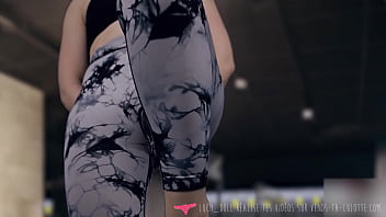 Preview 3 of He Teen Blond - Vends-ta-culotte - Beaut&eacute_ fran&ccedil_aise autoritaire te fait bouffer ses chaussettes sales - Lucy doll
