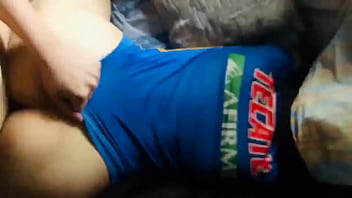 Preview 3 of Nxxx N Mp4 - COGIENDOM A MI AMIGA CUANDO MI MUJER SE VA A TRABAJAR
