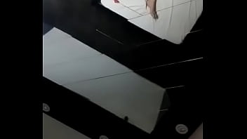 Preview 2 of Man Vs Cow - exclusivo  tiuzao  atende um pedido  de  um   fan de  ficar  1   hora  com  o   tiu