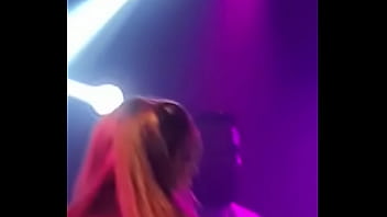 Preview 4 of Phone Mens - Prostituta de Paranapanema sp se exibindo no baile do Pedrinho