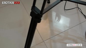 Preview 3 of Mom Sad Xxx - Dark Sofi - Primeiro porn&ocirc_ -Com Fael Stranger e gozada dupla com o Diretor Gozador 19