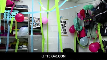 Preview 1 of Hyde Park - Lifter4K-Shoplifter Minxx Marley taking the officers man meats one at a time into her mouth and pussy