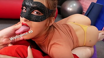 Preview 1 of 16 Yer Xxx Vidio - Round Ass Long Tongue Babe Gives a Hell of a BlowJob