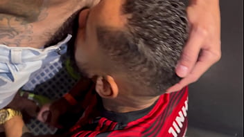 Preview 2 of Raja Ke V - Banheiro da balada Rickpaixao2020 gozando na cara