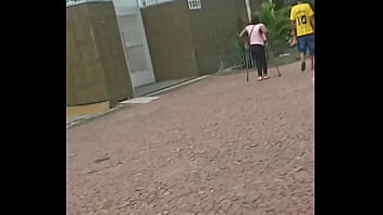 Preview 1 of Sex Tuaxxx - Magrinha gostosa na rua do centro