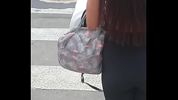 Preview 4 of Sex Tuaxxx - Magrinha gostosa na rua do centro