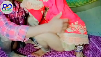 Preview 3 of Air Hostess Upskirt - Desi bhabhi bhaiya ke intezar me devar se bhabhi ne chudai hindi audio