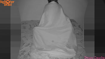 Preview 3 of Old Grandma Fuck In Kitchen - O edredom mexeu muito nessa noite no quarto do l&iacute_der