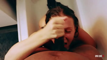 Preview 4 of Home Video Sex Porn - Shower Time Facial With Febby Twigs &amp_ King Cure (kingcuretv)
