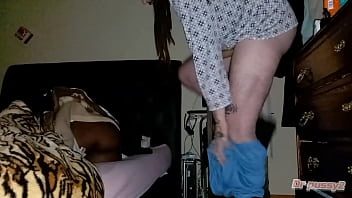 Preview 3 of Tim Burgess Solo Singles - DR PUSSY2 - Meia irm&atilde_ angolana &eacute_ fodida na madrugada por enorme pau branco na buceta quente