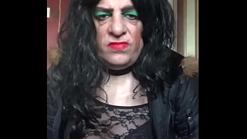 Preview 4 of Son Fuck Pornstar - if your shy then fill my pee tube up behind the hedge then bring it to me and i will swallow it while people are watching me