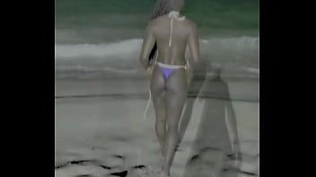 Preview 2 of Xxxx 27 - Fiquei peladinha na praia do Rio de Janeiro