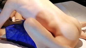 Preview 4 of Sloppy Throat Gaggin - 青いセクシーランジェリーを着せた人妻と正常位で子作りセックス。Home made amateur 個人撮影 kawasaki JK