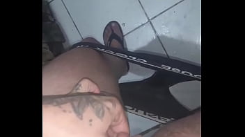 Preview 1 of Twu Swinger - pissing through my macho pussy