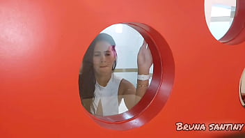 Preview 4 of Domlad Xxx - Comedor trepa at&eacute_ a bruna pedir arrego,  e corno filmando tudo acaba gozando..