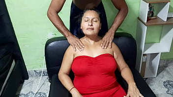Preview 1 of Reap Sexy Cook - Le hago un masaje caliente a mi suegra y ella se pone cachonda