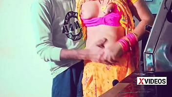 Preview 2 of Langsung Ngewe Hot - भाभी को कीचन में जबरदस्ती चोदा देवर जी ने