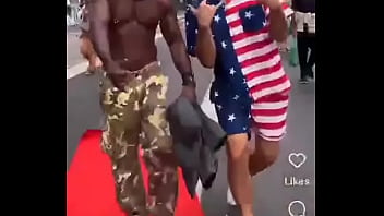 Preview 2 of Nadia Ali Doggy Style - Av Paulista no tapete vermelho