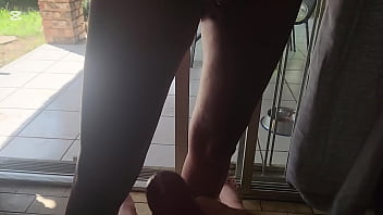 Preview 4 of Tenny Lovers Hd Sex Videos - My stepsis fucking dildo on glass door so i can see the penetration realy well while jerking off