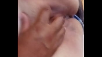 Preview 3 of Annybuny Coshot - Hago venir a mi vecina con los dedos,  squirt y cum vaginal
