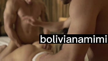 Preview 2 of Sali Levn - Me encanta tener 2 machos para que me destrozen