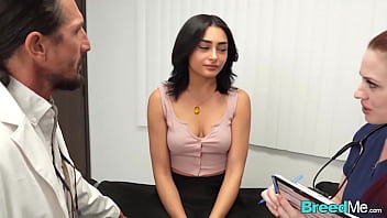 Preview 1 of B Zhot Porns - BREED ME Vanessa Moon Creampie Breeding Sex