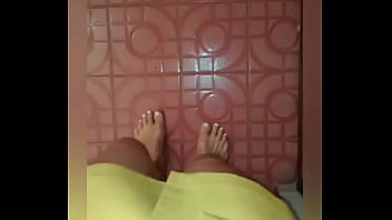 Preview 1 of Ngocok Smule - I didn&#039_t get a chance to pee the whole day ?#piss #pee #pissing #wetpanties #bathroom #omorashi #desperarionMyDirtyFe...