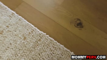 Preview 1 of Laura Beth - Anal sex with my step-mom