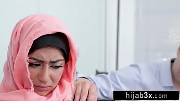 Preview 2 of Bihar Anti Log Xnxxx - Hot Muslim Teen Must Suck &amp_ Fuck Neighbor To Keep Her Secret (Binky Beaz)