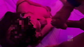 Preview 1 of Ira Khan - En la cara a Karlita frente a su marido biggoton botudo y sombrerudo!