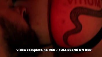 Preview 2 of Boot Juice - Sexo em Festa - chupando e dando para v&aacute_rios - V&Iacute_DEO Completo No RED