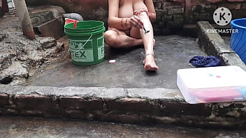 Preview 2 of Very Little Pussy - Indian village milf bhabhi pussy Saving