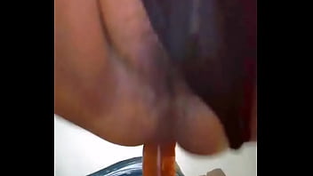Preview 4 of Emy Russo La Prof De Langue - Jugando con mi dildo rico