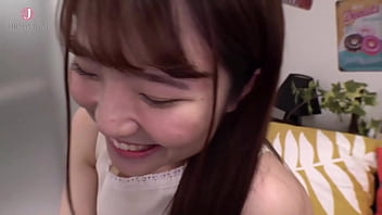 Preview 2 of Taxi Fakers Famela - Looks like a nice cuddlecute smiling girl with a cuddly smile will your nipples.