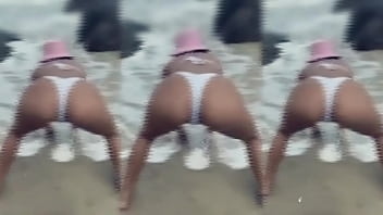Preview 1 of Hd Punjabi Punjabi Sexy Video Hd - Fui para o ensaio &eacute_ o fot&oacute_grafo n&atilde_o restiu e me pegou gostoso
