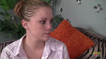 Preview 1 of Bigxxx Movie - Only a large dick can please a mature pussy because it can penetrate deep inside