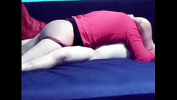 Preview 4 of Boar Cutie - Close up Hetero se pone caliente cuando visita a su amigo gay y termina d&aacute_ndole por el culo pt6