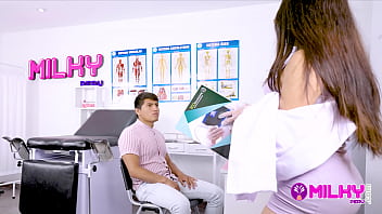Preview 2 of Xxx Fist Night Cex - Horny doctor fucks her patient in the hospital