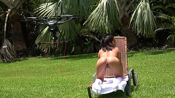 Preview 1 of Banos De Torreon - Amateur Teen Blowjob BBC Sucks Big Black Cock And Gets Fucked in Public