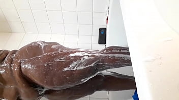 Preview 2 of Alxi Tekzas - Washing Her Big Black Booty