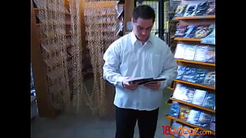 Preview 1 of Xnxxpothos Video - 18videoz - Quick sex in a DVD store Polina