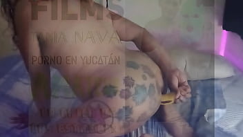 Preview 2 of Boob Dancing - TS Tania Nava - CHICA INSACIABLE llevaba d&iacute_as sin coger y unas ganas inmensas de tener algo dentro de mi que lo primero que v&iacute_ fue un pl&aacute_tano y no pens&eacute_ en cogermelo