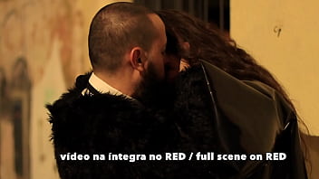 Preview 1 of Hard Moans Loud - Sexo grupal e fetiches com Andr&eacute_ Medeiros. Completo no Red.