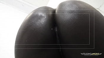 Preview 2 of 10 Yare Xxx Video Hd 2017 - One hard cock isn&#039_t enough to please this ebony slut